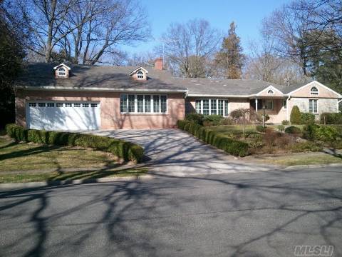 University Gardens Has It's Own Community Pool And Tennis Courts,Very Bright House,Totally Re-Built In 2001, 11 Zones Radiant Heated Granite Floors,Great Neck South School Dist.