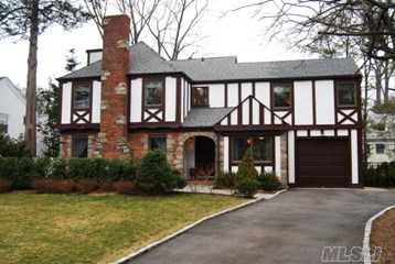 Stone Brick Stucco With All Charm And Interest Of Old Yet Totally Renovated In 2005. Living Room With Stone Fire Place,Formal Dining Room, New Kitchen With Granite And  Handpainted Limestone Backsplash,Stainless Steel Appliances, Breakfast Room, 5 Bedrooms, 3.5 Bathrooms Plus Much More..