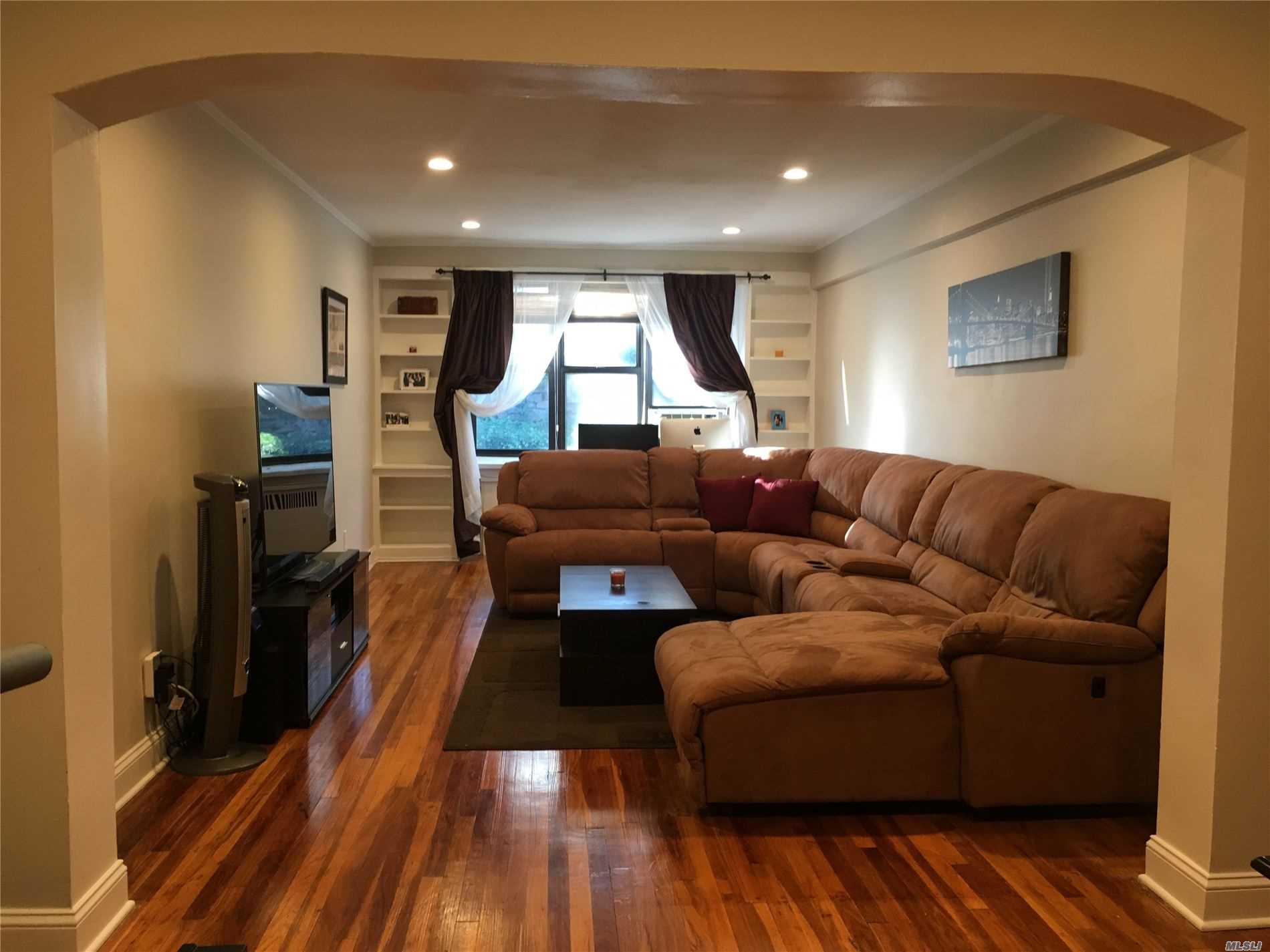 Spacious and bright this beautifully kept unit is a must see. Renovated Kitchen and Bath, Hard Wood Floors throughout, lots of closets and washer/dryer in unit, plus so much more. Perfect location and a commuters dream. Close to LIE, LIRR and Shops. Truly a move in.