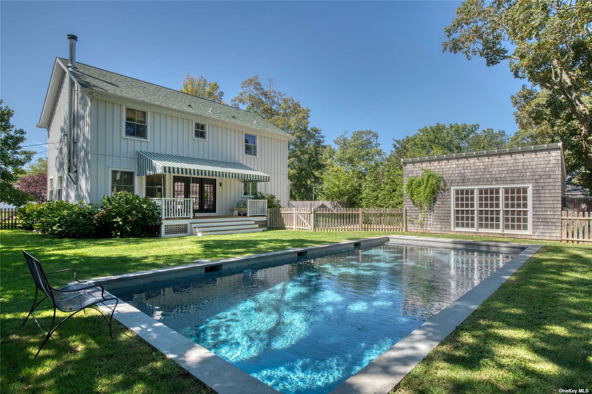 Single Family in Southold - Town Harbor  Suffolk, NY 11971