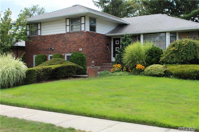 Syosset Largest Birchwood Brick Split Sd#2, Converted Garage To Large Fourth Bedroom Or Prof. Office W/Side Entrance. Upper Level: Mbr W/Bath, 2 Family Bedrooms, Fam. Bath. Main Level: Living Room, Fdr, Eik. Ground Level: Bedroom/Office, Half Bath, Family Room With Sliders To Rear Patio. Gas Cooking/ 3 Zone Gas Heat. Igs, Central Alarmed Burglar &Fire. Taxes Are W/O Star.