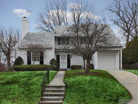 Classic New Salem Colonial With Lots Of Light On Beautiful Street.Oversized Lr W/Fpl,Arched Doorways, Fdr W/Corner Built-Ins. Lovely Rear Porch And Large Eik Overlooking Flat Landscaped  Property.3 Brs X 1.5 Bath.Hardwood Floors.New Boiler.Ig Sprinklers.Slate Roof.Brick & Wood Exterior.1 Car Garage. Must See!