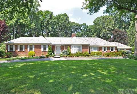 Wood Acres Retreat! Sprawling Brick Brookville Ranch With 4Bedrms, 5.5Baths Features A Wonderful Light-Filled Gourmet Kitchen With High Ceilings & An Adjoining Great Room. Open Floor Plan With Floor To Ceiling Windows Open To A Majestic Rear Yard With Sparkling Inground Pool, Waterfall And Hot-Tub. 