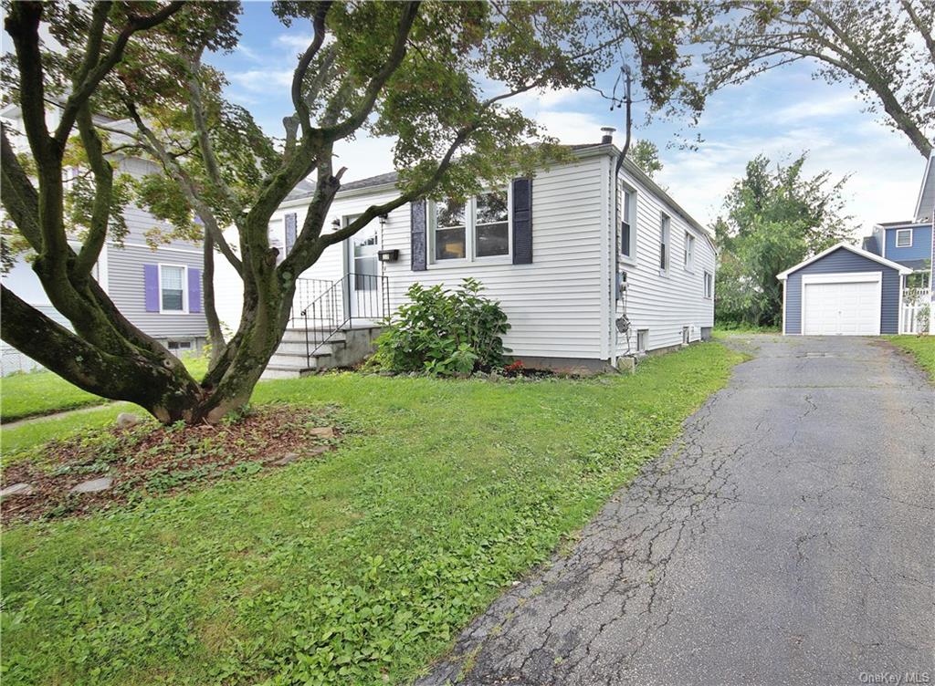 Single Family in Cortlandt - Lent  Westchester, NY 10548