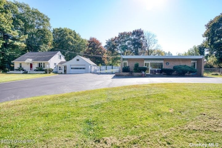 Single Family in Out Of Area Town - Duanesburg  Out Of Area, NY 12056