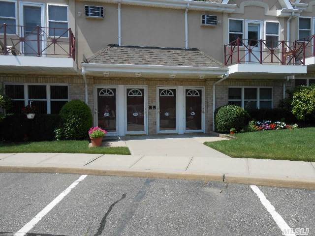 Well Maintained 60 And Over Community. 2nd Floor,  2 Br Unit With Low Taxes And Monthly Maintenance $170/Month. Parking Space At Front Door. Gym,  Storage Facility,  Rec Room That Can Be Reserved For Personal Functions! Great Location!! Close To All!!!