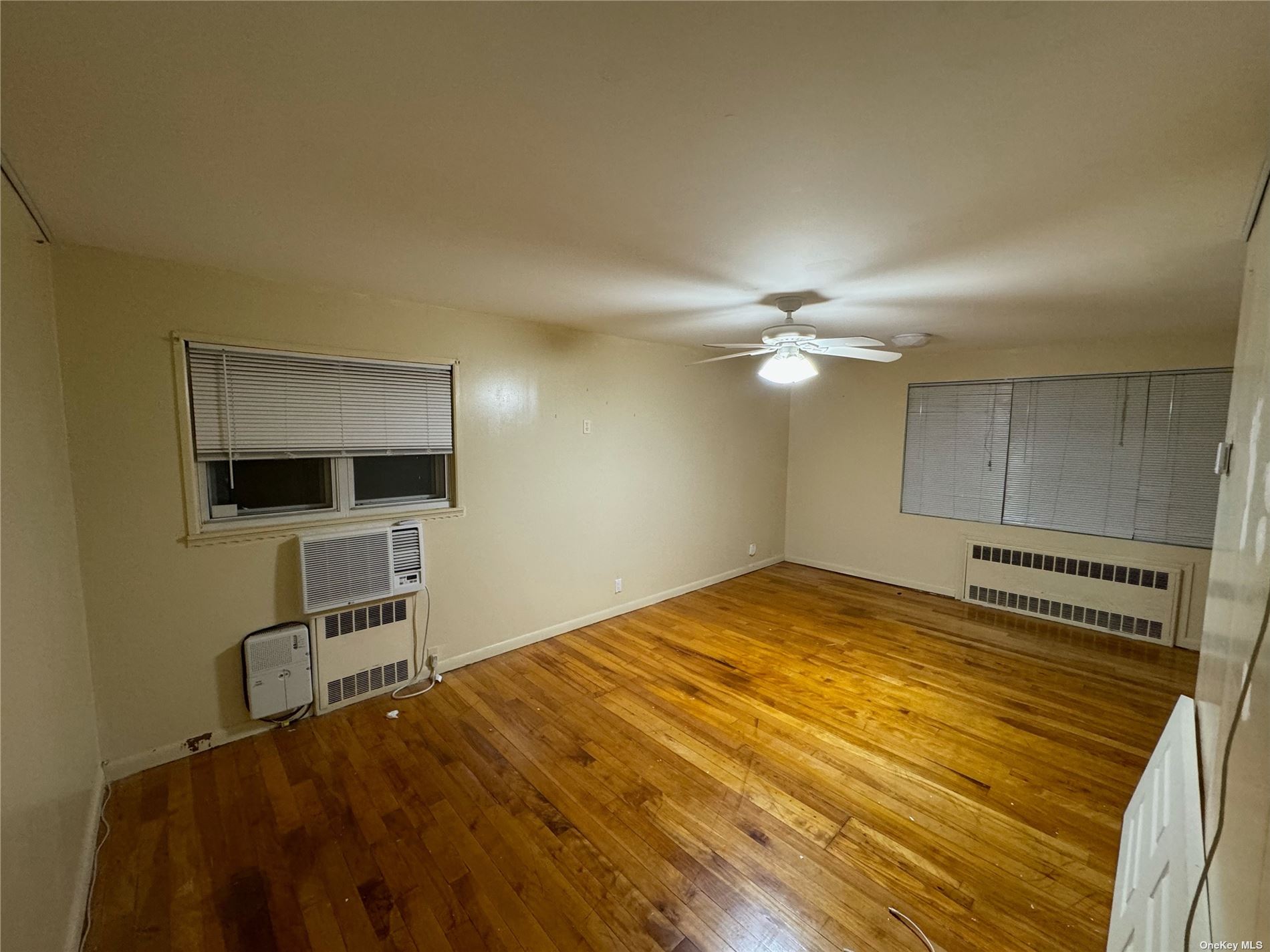 Apartment in Bellerose - 241st  Queens, NY 11426
