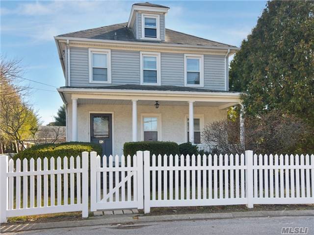 Great Opportunity For Investment Of First Time Home Buyers. Vintage Colonial With Original Woodwork! House Sits Perfectly On 150 X 113 Lot Which Can Be Sub -Divided. Property Zone Is R1-6. Property Is Close To Town, Shopping And Restaurants.
