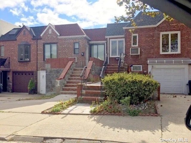 Single Family in Maspeth - 60th  Queens, NY 11378