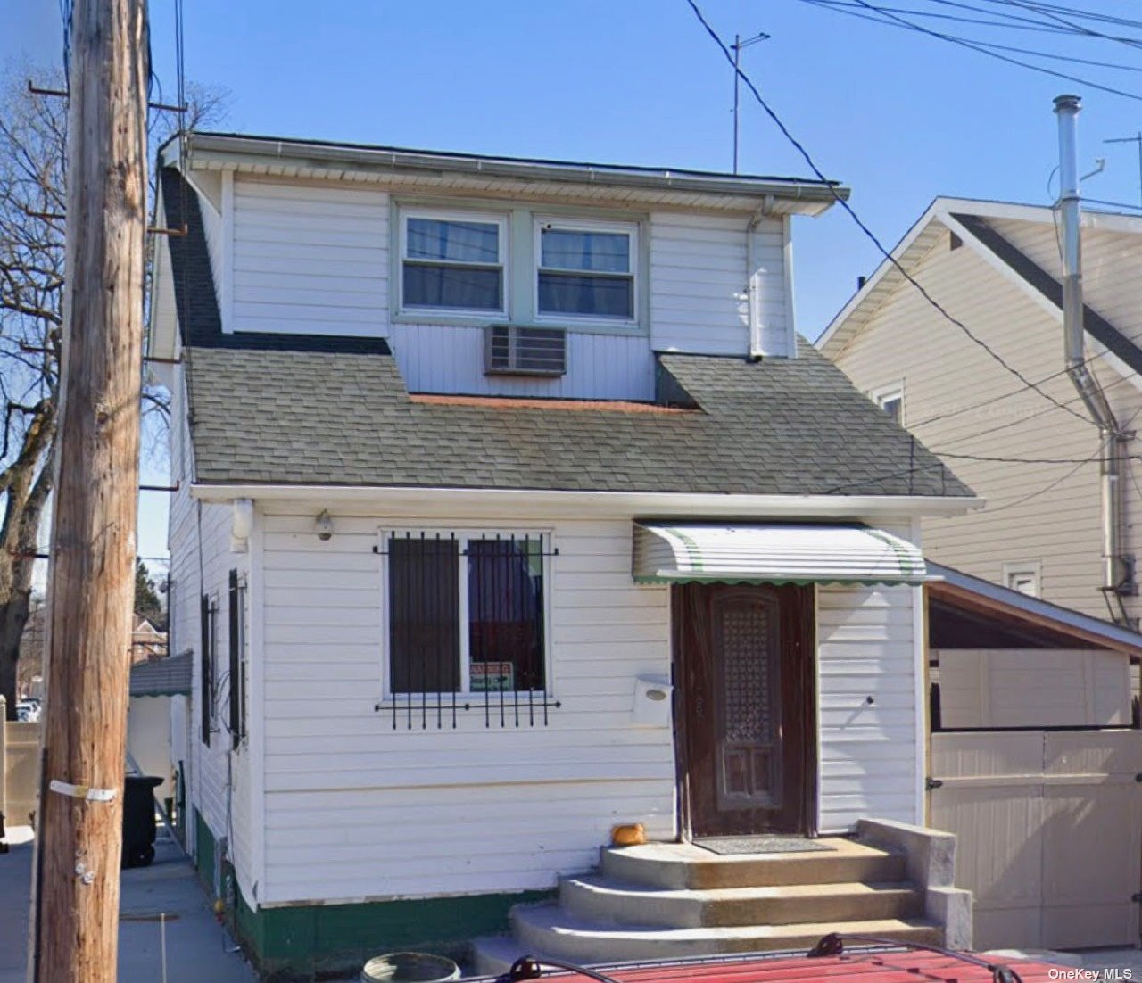 House in Bronx - Gillespie  Bronx, NY 10461