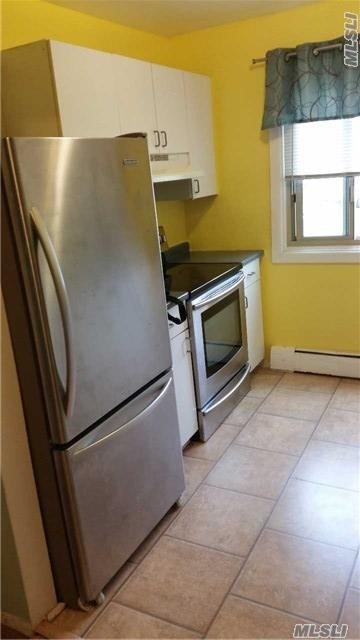 Big Price Break! Huge 1 Bedroom In Islip,  Bright With Huge Rooms, Including King Bedroom, Maintenance With Star Currently About $710. Excellent Location Close To Club House, Parking, Laundry Room. Super Pet Friendly. Why Rent When You Can Own For Less!!