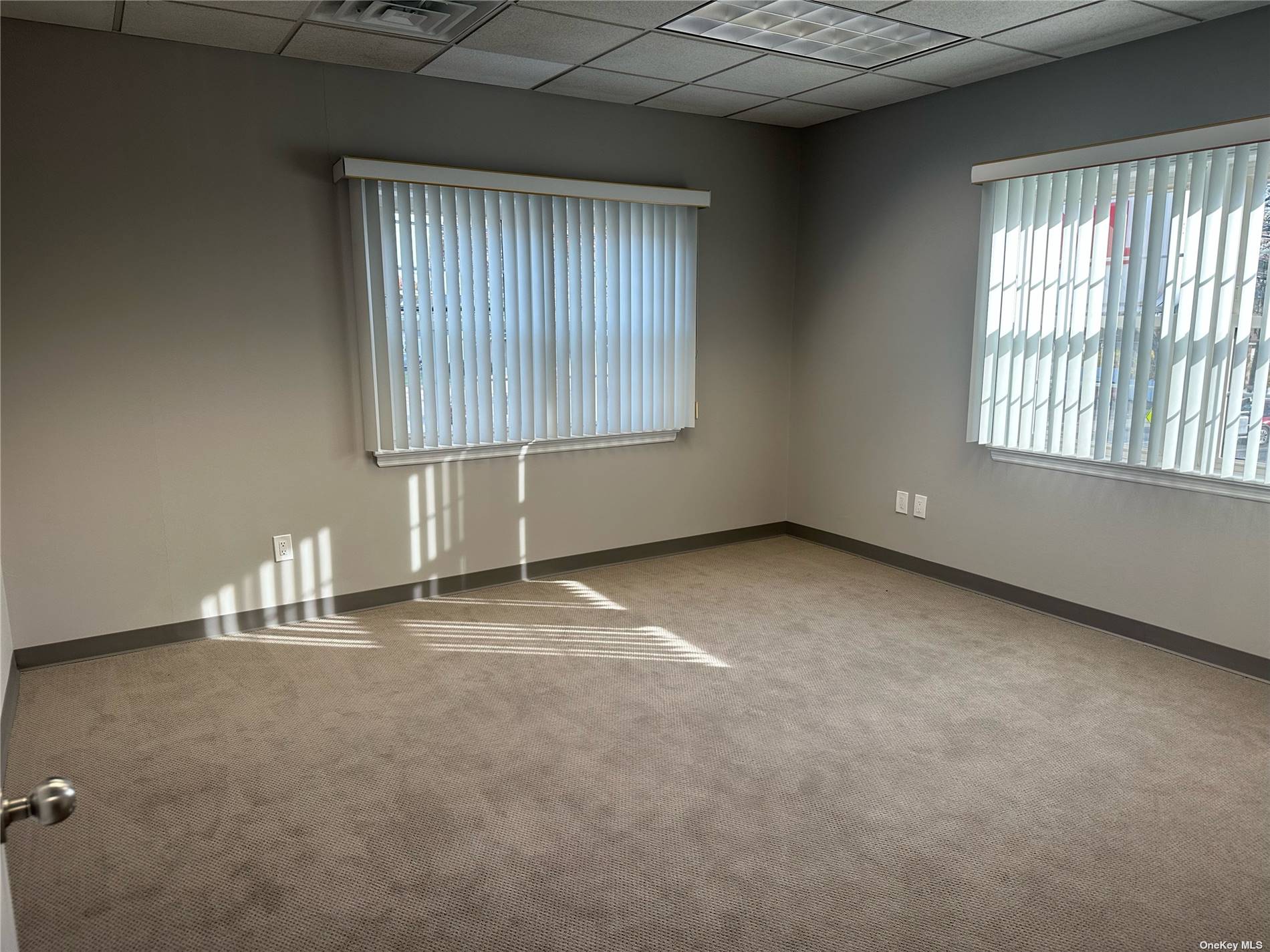 Commercial Lease in Massapequa - Broadway  Nassau, NY 11758