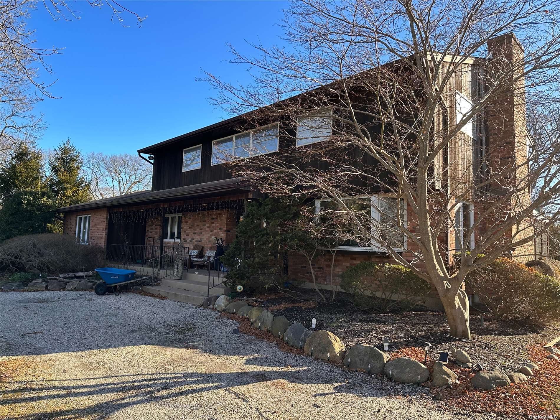 Single Family in Saint James - Beach Plum  Suffolk, NY 11780