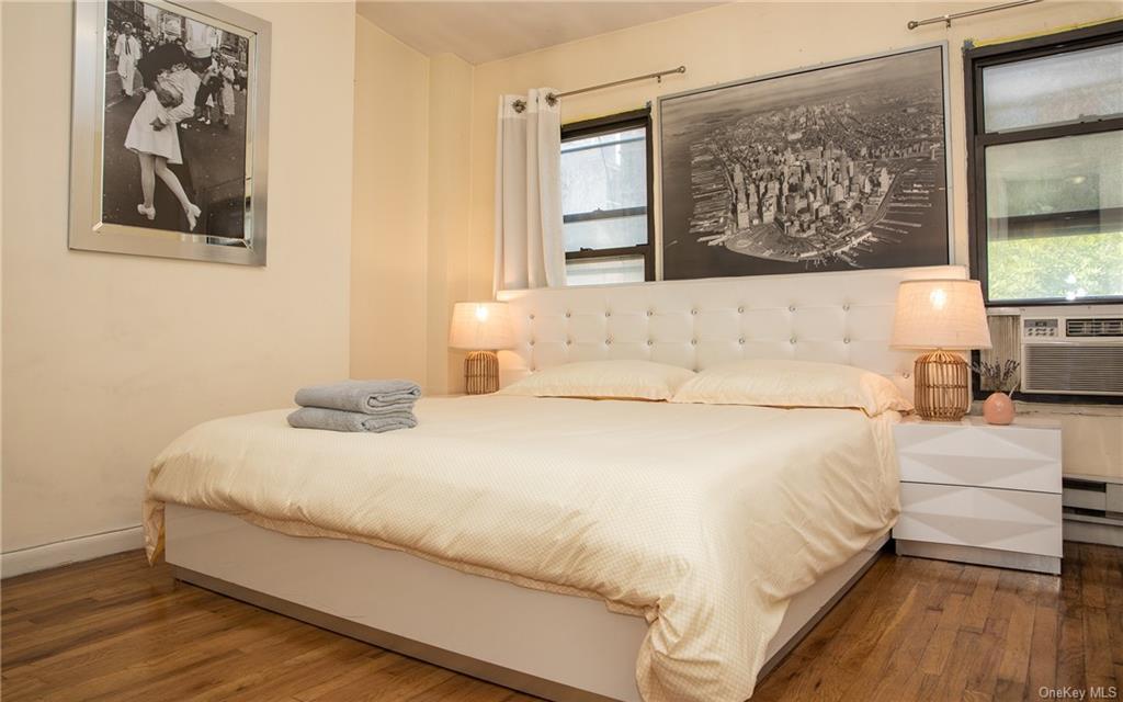 Apartment in New York - 9th  Manhattan, NY 10018