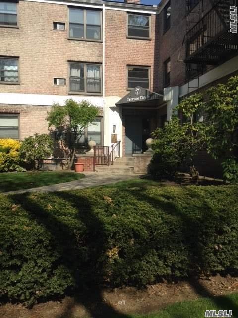 Welcome To The Ideal 2nd Floor, 1 Bedroom Unit. Located On The Inner Circle W/Sun Filled Rooms, This Apartment Features Extra Closets, Hardwood Floors, Updated Kitchen And Recently Upgraded Refrigerator, Stove And Granite Counter Tops. This Unit Comes With 1 Parking Spot & Additional Storage Facility. Close To The Lirr, Pool Club And Shopping. Call For Appointment.