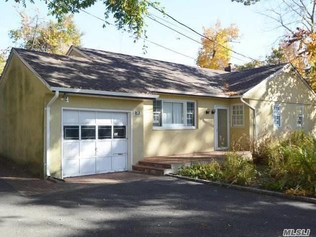 Sun Drenched Ranch Home In Village Of Great Neck. Open Floor For Entertainment And Family Living. Large Den, Master Suit/ Bath, 2 Bedrooms And 1 Full Bath. Beautiful Private Patio. Close To Parkwood Park/Tennis/Iceskating. Great Neck North Schools. Jfk Elementary.