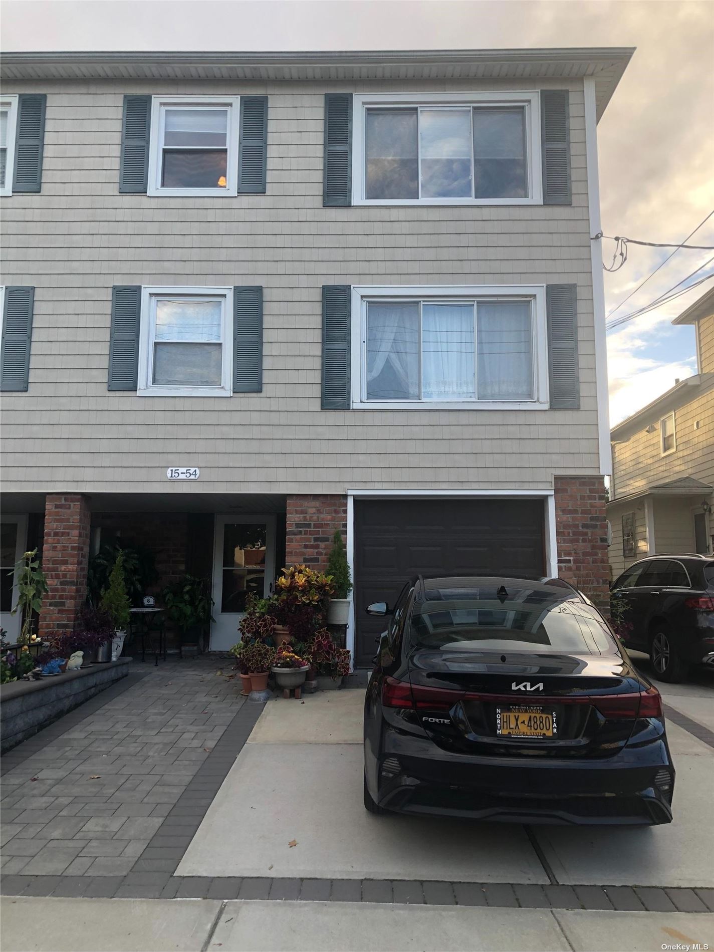 Apartment in Bayside - 209  Queens, NY 11360