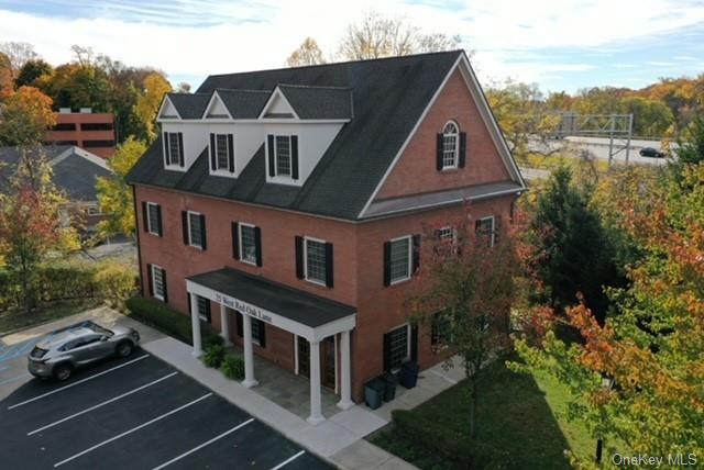 Commercial Lease in Harrison - Red Oak  Westchester, NY 10604