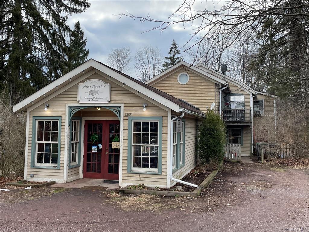 Listing in Chester, NY