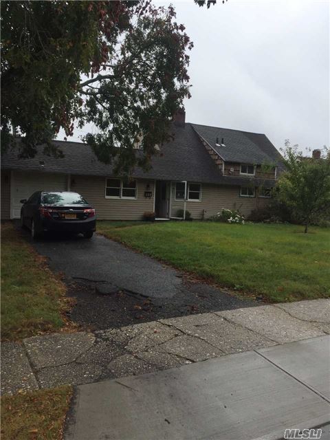 1 Family. Cape In The Most Desirable Neighbourhood In Wantagh, Levittown. 4 Bedrooms, 2 Baths, Sunroom, Attached Garage With Private Driveway, Hardwood Floors.