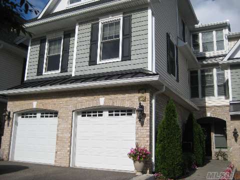 Brand New Cont. Home,Fireplace,Oak Flors,Master Bedroom On Main,2nd Br,Den 2.5 Bths,Garage