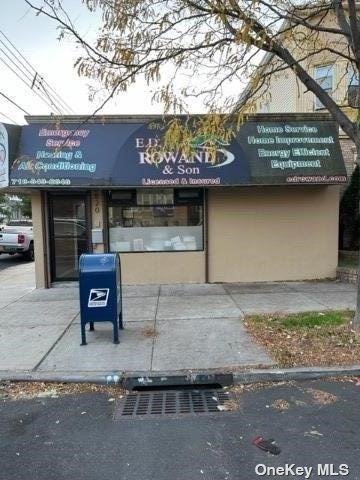 Commercial Lease in Richmond Hill - 102nd  Queens, NY 11418