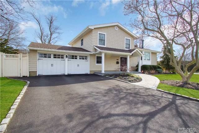 Meticulously Maintained Classic Split In The Award Winning Jericho School District. Highly Sought After Corner Lot That Is Beautifully Kept With New Exterior, Stonework & Landscape. This Clean Crisp 4 Bedroom Home With Many Upgrades Will Go Quick!