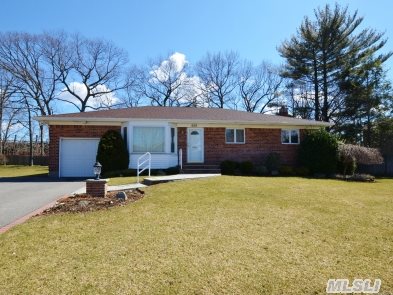 New! Spacious & Bright Ranch W/3 Bdrms & 2Bths Set On Oversized Property In East Birchwood!Open Layout With Eik W/Sub-Zero.Magnificent Landscaped Yd W/ Deck!New Roof,Hw Heater,Cac & Windows. Hardwood Flrs, Fin Basement W/ Playrm,Office & Storage.Syosset Sd,Close To All Transp! Won't Last!