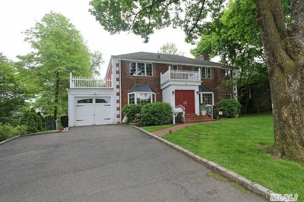 South Strathmore Brick Center Hall Colonial Situated On A 75X113 Property. Beautiful Quiet Street In A Great Neighborhood. It Features 4 Bedrooms,  2.5 Baths,  1 Car Garage And A Finished Basement. A Must See. Hurry,  It Won't Last!