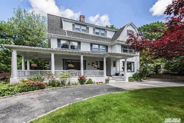 Renovated & Stately Victorian Colonial With Gracious Entry Foyer And Entertaining Rms.  10 Bedrms,  5.5 Renov Bths,  New Eik. Featuring A Welcoming Front Porch And Circular Drwy,  In The Beautiful Thomaston Area Of Great Neck. Choice Of South & North Schools. Old World Charm W/All Modern Conveniences Make This Property A Gem. Walking Distance To Rail Road,  Shopping And Parks.