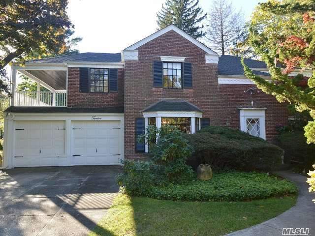 Strathmore Desirable Brick Center Hall Colonial. Spacious Interiors, Wonderful Moldings. Large Eik Opens To Sunny Family Room. 4 Bedrooms. Large Backyard.