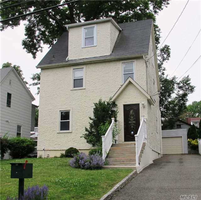 Charming Stucco Colonial, Formal Living Room, Arched Entry To Formal Dr, Updated Eik, New Hi-Hats, Newly Painted. Wonderful Hardwood Floors, Finished Basement With Ceramic Floors. Manhasset Schools. Conveniently Located Near All. Monsey Park Elementary. Manhasset Middle School, Manhasset Secondary School.