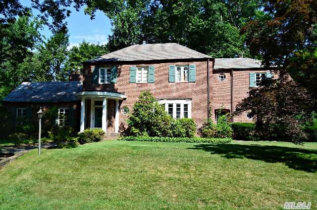 Just Shy Of Half An Acre,  This Beautiful & Bright Gn Estates Ch Colonial Has It All! Soaring Ceilings & Large Rooms Make It Perfect For Entertaining While The Layout & 5 Brms Make It A Perfect Family Home. Wood Floors,  Central Air,  Tons Of Storage,  & A Huge Benefit Of Being Connected To The Sewer System!