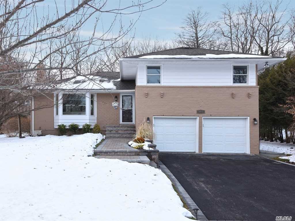 Spectacular 2018 Renovation In East Birchwood, Great Location, Beautiful Brick Split, Open Floor Plan W/Stunning Extended Stairway, All New State Of The Art Kitchen W/Quartz Countertops, New Bathrooms, Finished Basement, New Hardwood Floors, New Anderson Windows & Slider, Central Air, Led Hi-Hats, Alarm System, New Front Paver Walkway & Driveway.Gas Line On Street.Jericho Schools!