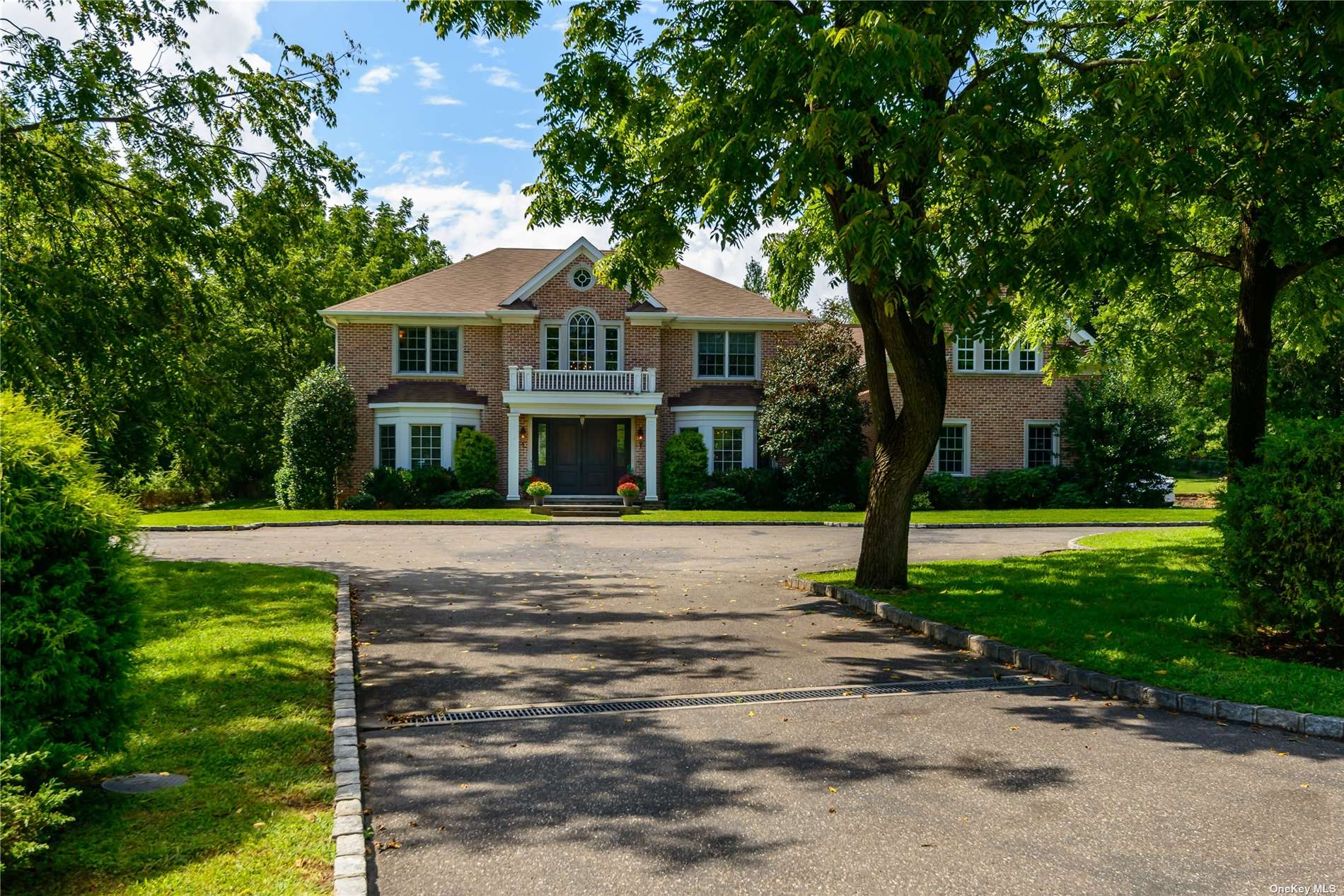 Single Family in Old Westbury - Arbor Field  Nassau, NY 11568