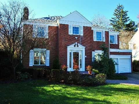 Fab Center Hall Brick Colonial Located In Saddle Rock Estates. 4 Oversized Bedrooms, 3.5 Baths, New Granite Kitchen Which Opens To Family Room And 2 Car Garage. New Windows, Alarm, Sprinkler, Gas, Heat, Cac. Laundy Is Located In 2nd Fl Full Bathroom. Pool, Tennis & Parking Sticker For Station.