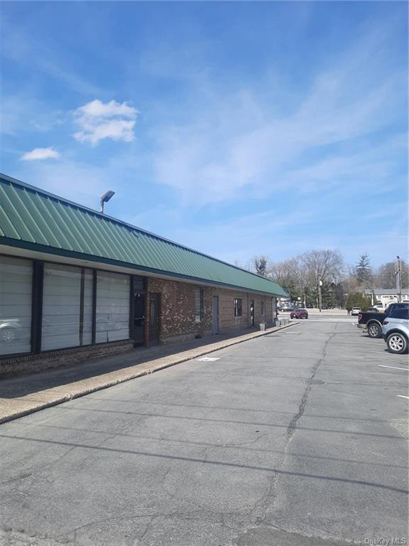 Commercial Lease in Chester - Brookside  Orange, NY 10918