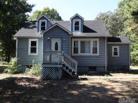 Great Opportunity!! Awesome Deal - Good Home On Large Property!