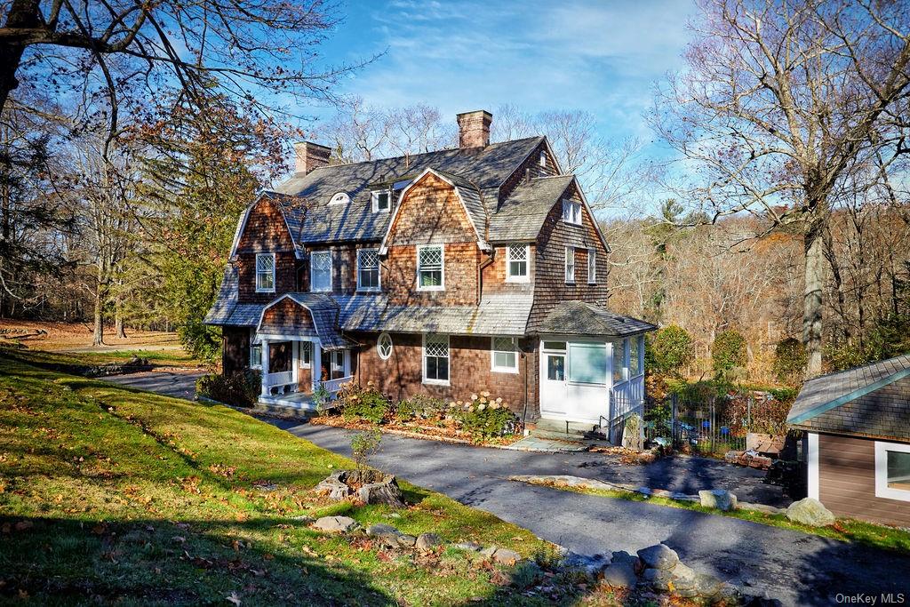 Single Family in Tuxedo - Pepperidge  Orange, NY 10987