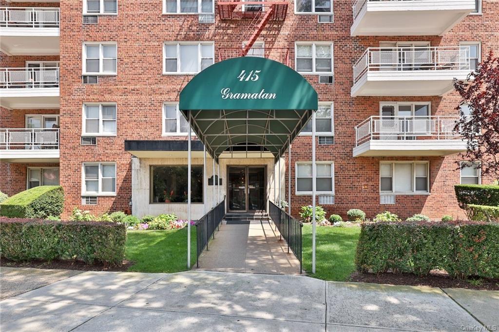 Apartment in Mount Vernon - Gramatan  Westchester, NY 10552