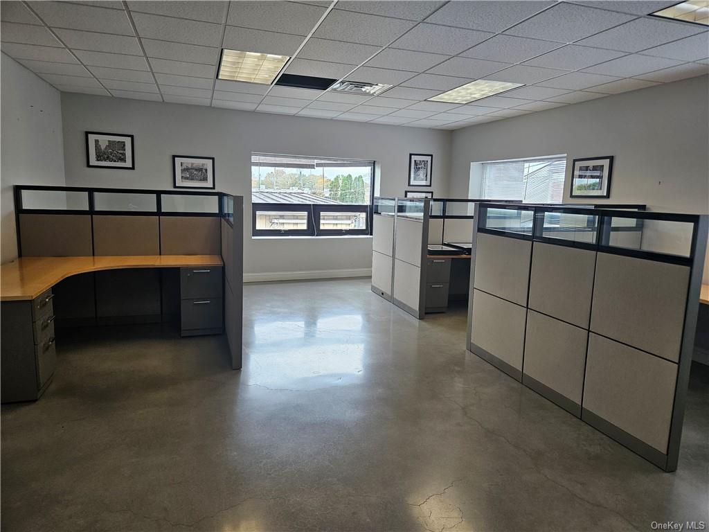 Commercial Lease in Yonkers - Fullerton  Westchester, NY 10704