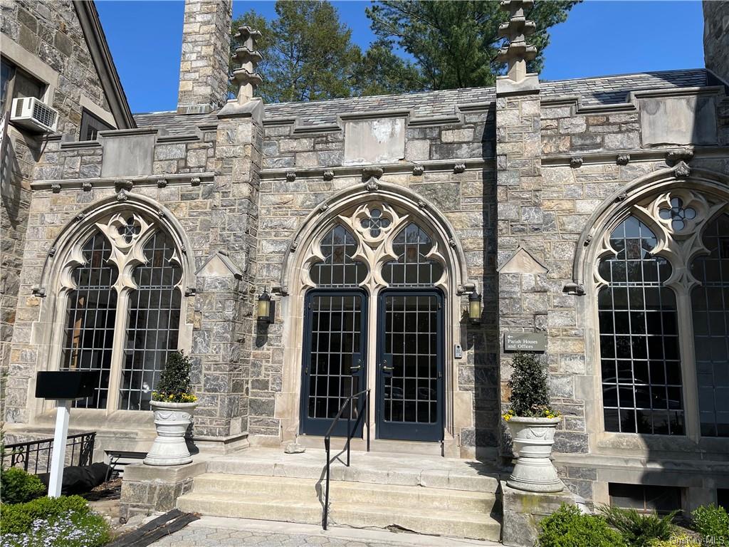 Commercial Lease in Scarsdale - Church  Westchester, NY 10583
