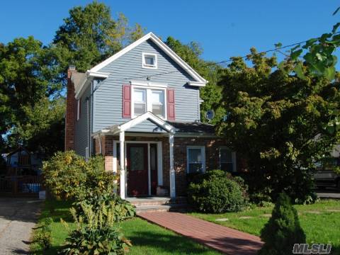 Big House! Small Price!Lovely Colonial On Quiet Street. Spacious Rms, Beautiful Wood Floors,Pretty Molding, Fab Mastersuite!Click Virtual Tour!