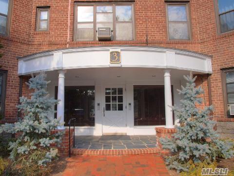 Rarely Available First Showing In One Of Great Neck's Premier Buildings ~ Prime Location Beautiful Newly Renovated Mint 1350 Sq. Ft Coop, 2 Bed,2 Bath W/Formal Dining Rm & Office Or 3rd Bedroom. Washer/Dryer In Apt. Wood Floors,Kitchen & Baths. Prime Location Close To Lirr, Town, N20, N21, N25 Bus. Saddle Rock Elementary,South Schools. Wait List Garage Pkg Permit Automatic