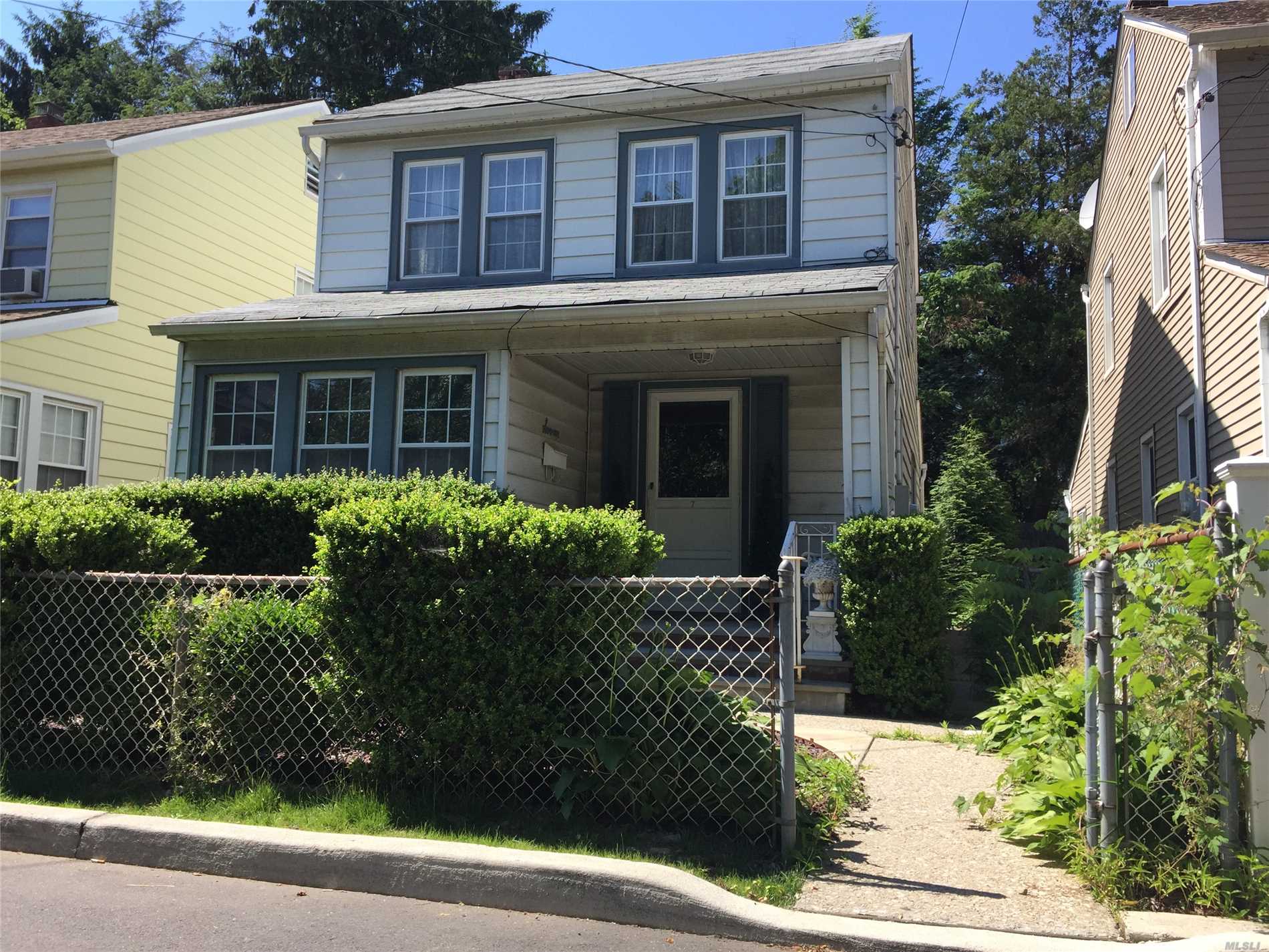 Charming Starter Home Located In The Village Of Great Neck Plaza. Walk To Long Island Rail Road Great Neck Station. Saddle Rock Elementary Schools. There Is An Option For Great Neck South Or North For Both Middle And High School. Buyer Responsible To Verify.