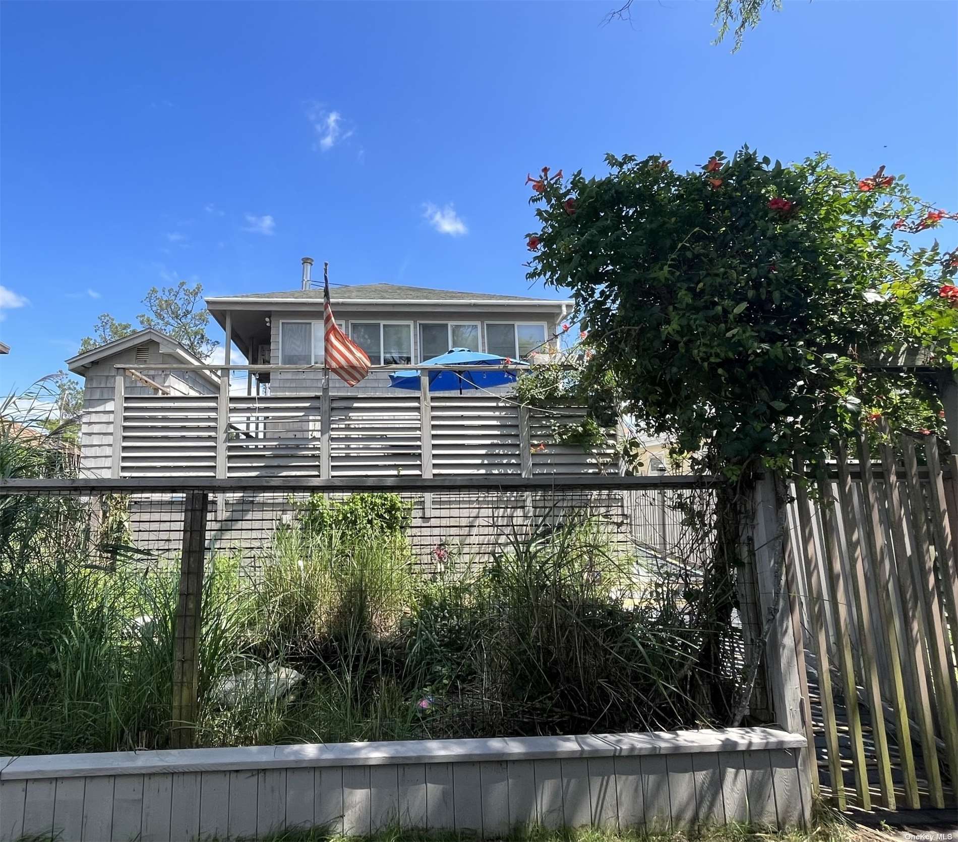 House in Ocean Beach - Bayberry  Suffolk, NY 11770