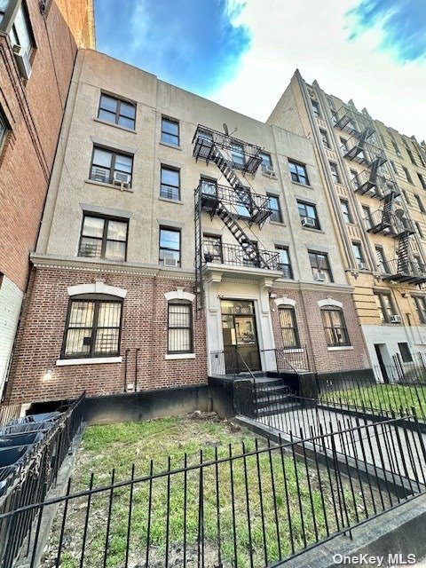 Commercial Sale in Flatbush - 21st  Brooklyn, NY 11226
