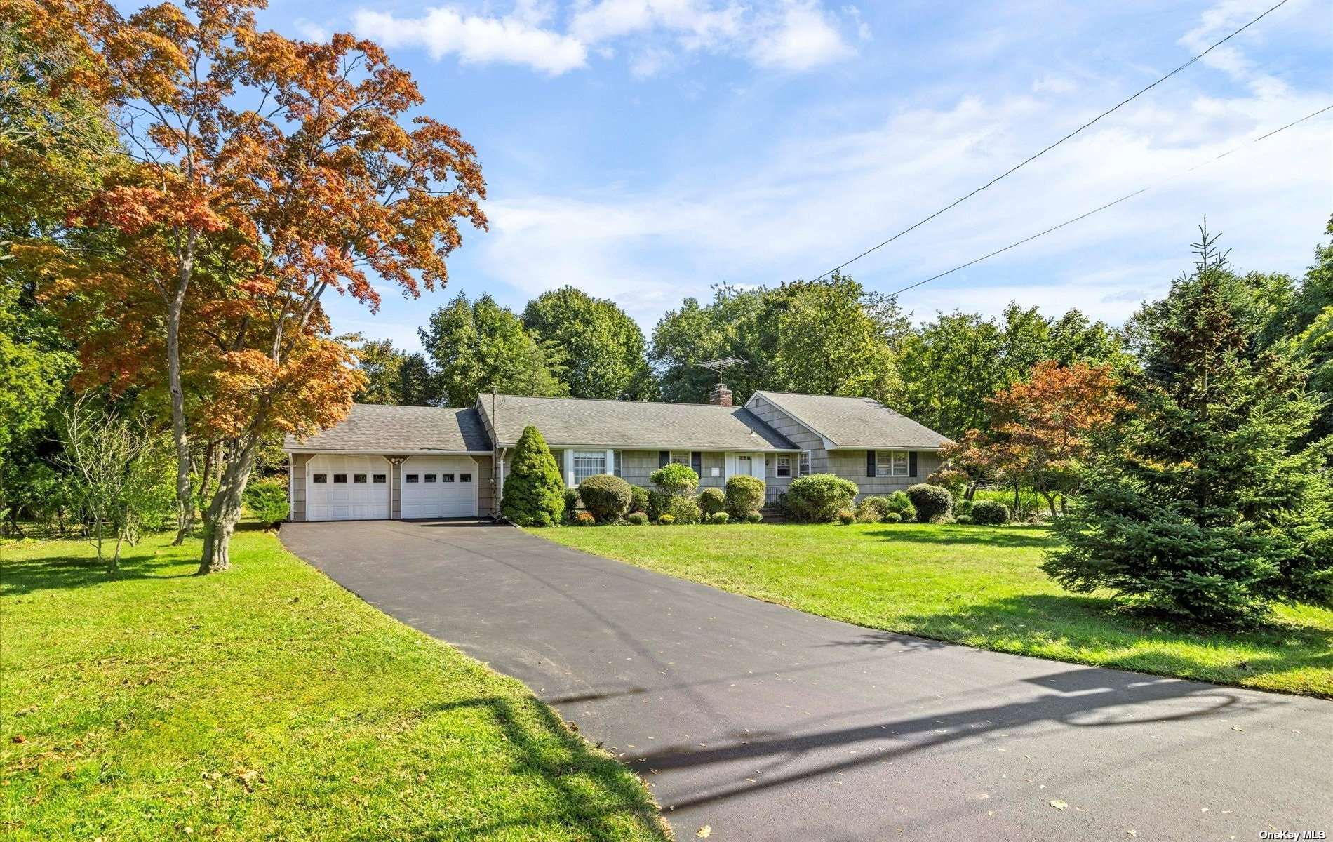 Single Family in Setauket - Maple  Suffolk, NY 11733