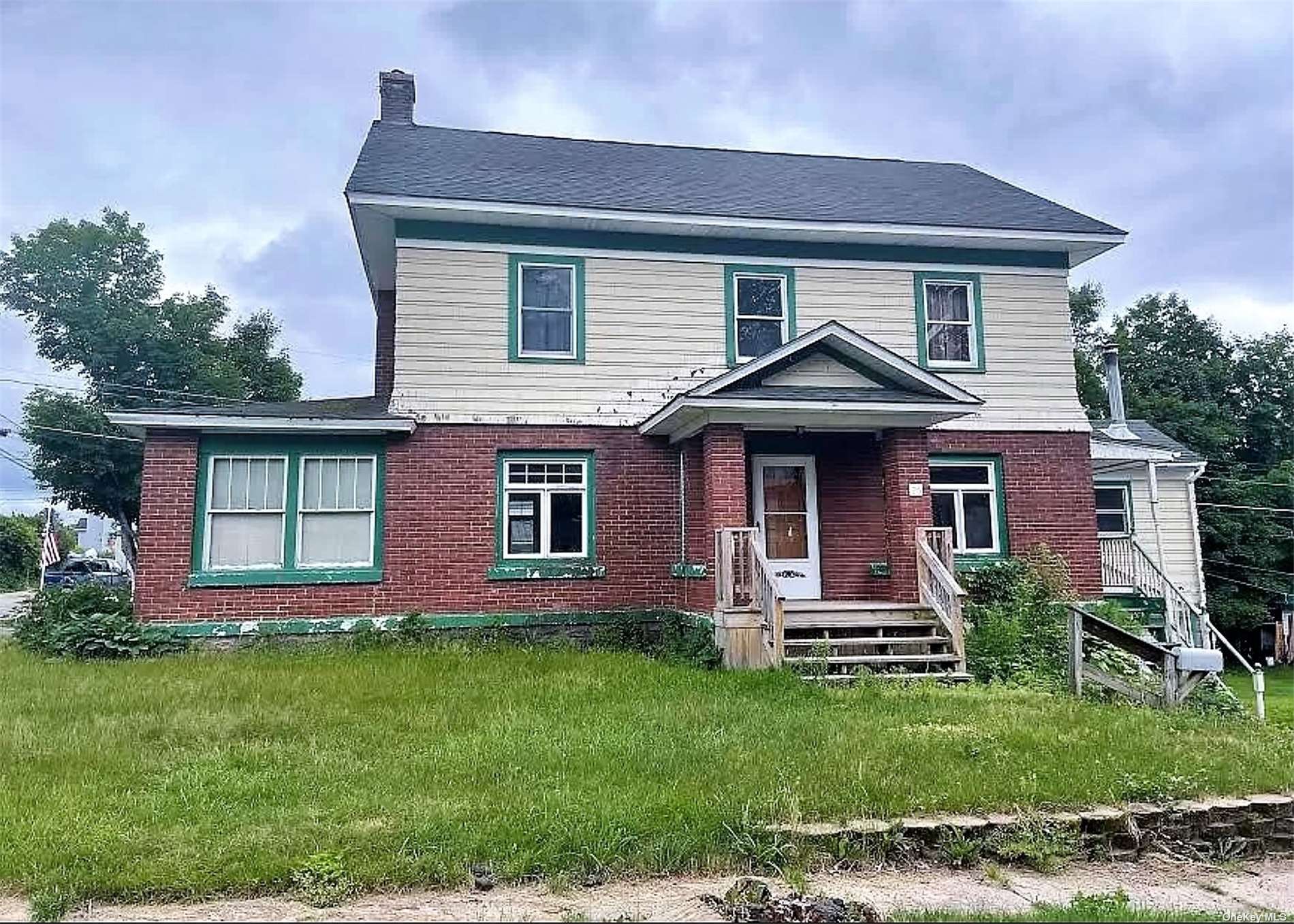 Single Family in Out Of Area Town - Park  Out Of Area, NY 12986