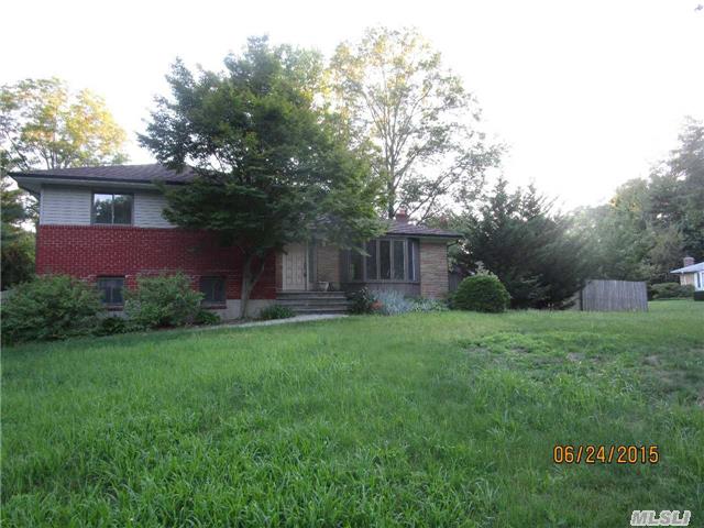 Move In Condition, New Kitchen And Baths, New Roof, Hardwood Floors, Inground Poor